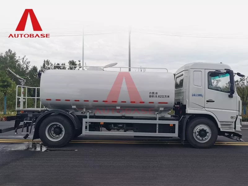 Apa yang membuat truk pembersih 18 ton solusi utama untuk pembersihan skala besar?