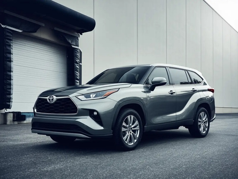 Toyota Highlander laris manis di dalam negeri dan berkembang secara global