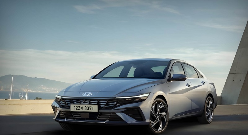 Hyundai Elantra Terlaris Global Dikirim ke Luar Negeri, Kekuatan Produk Seimbang Memberdayakan Pasar Mobil Penumpang Global
